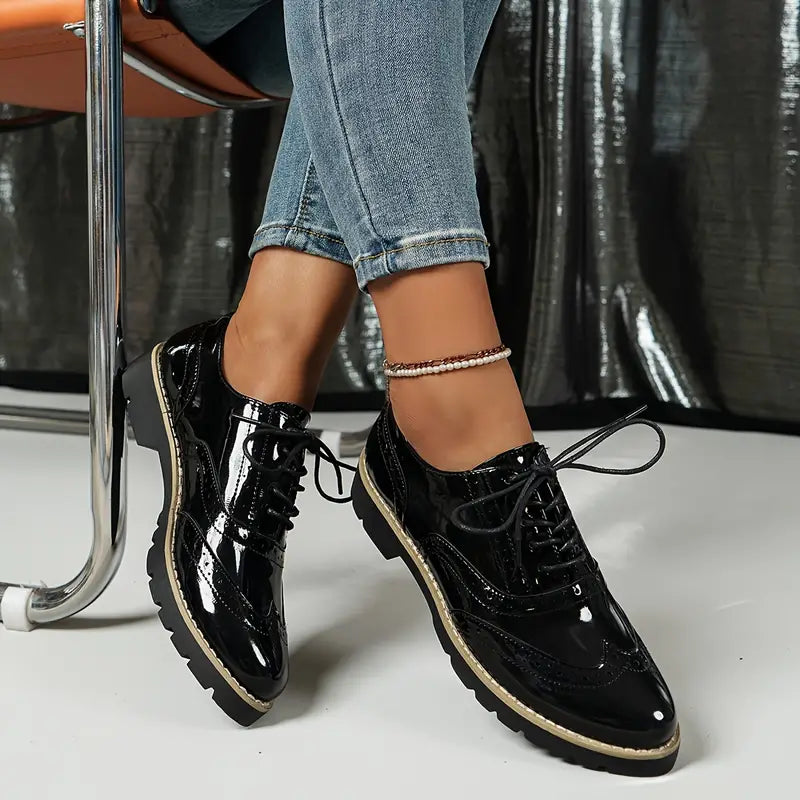 Lucienne | Chaussures Femme Vernies à Lacets, Élégantes et Stylées pour Occasions Formelles