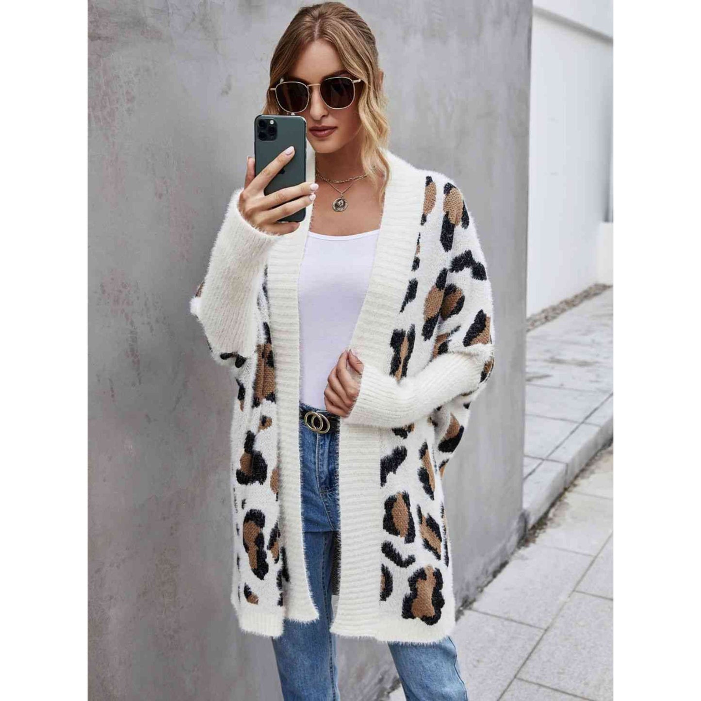 Stenne | Cardigan long à imprimé léopard avec poches – Style audacieux et confort