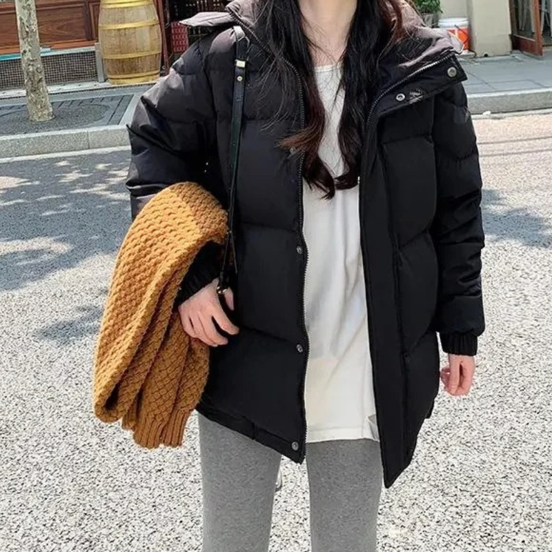 Thémis | Veste d'Hiver Matelassée avec Capuche pour Femme – Chaude et Élégante