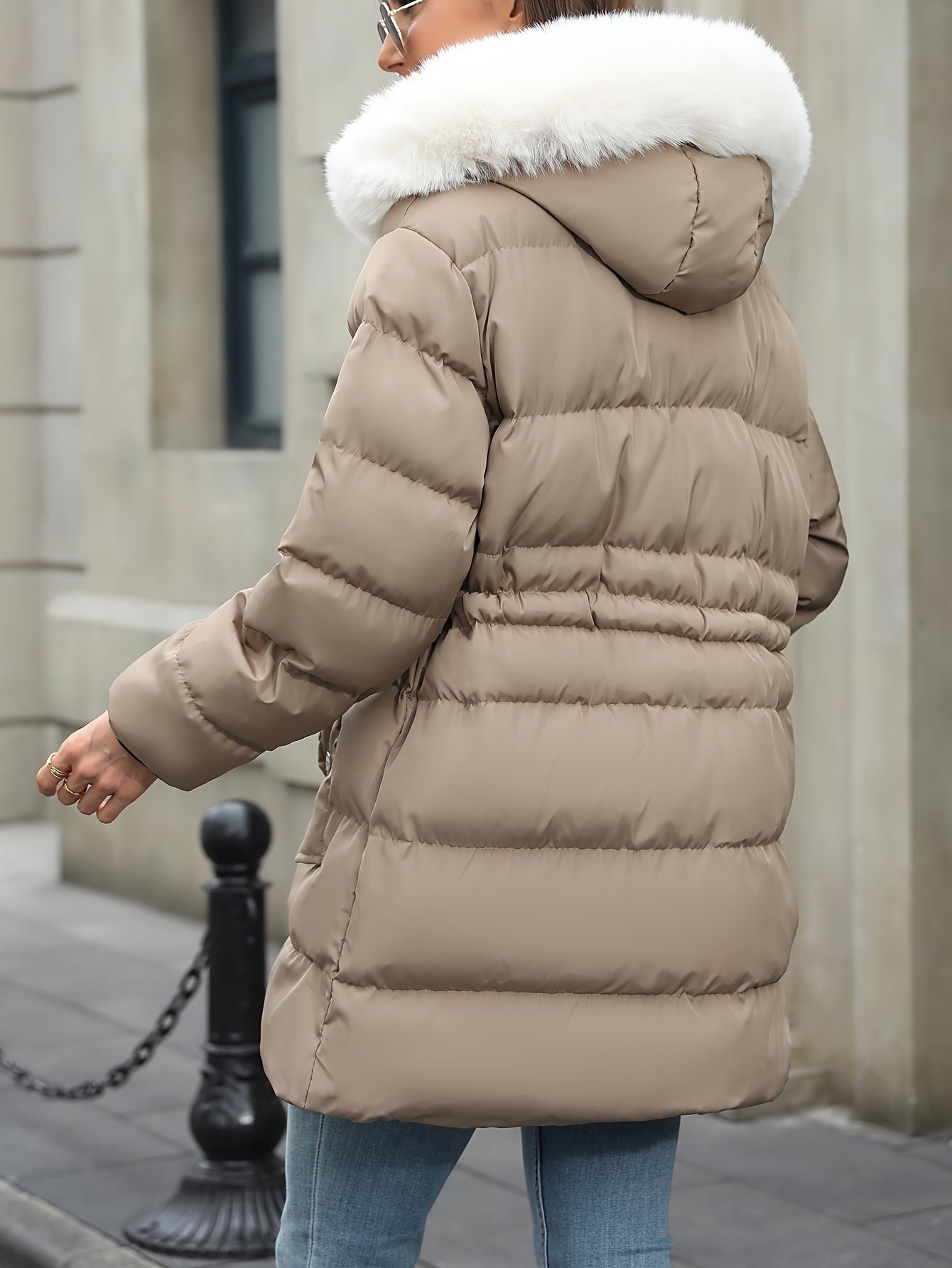 Gislaine | Doudoune Femme Zippée avec Capuche en Fourrure | Veste Hiver Chaude Matelassée