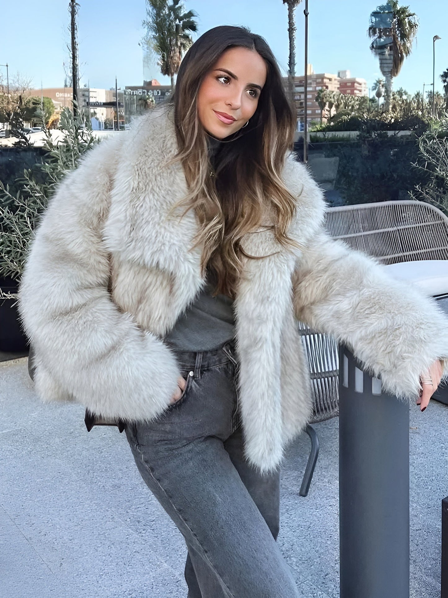 Vivara | Veste Femme Luxe en Fausse Fourrure Couleur Unie, Élégante et Confortable