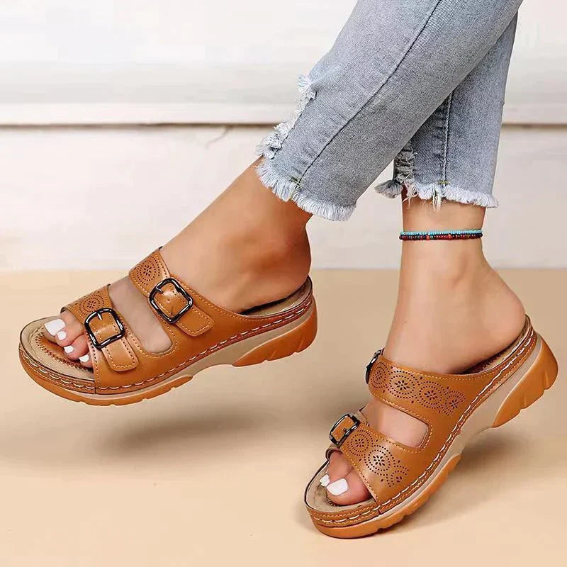 Arlette | Sandales Compensées Élégantes pour Femme – Ouvertes, Confort et Design Antidérapant, Boucles Réglables