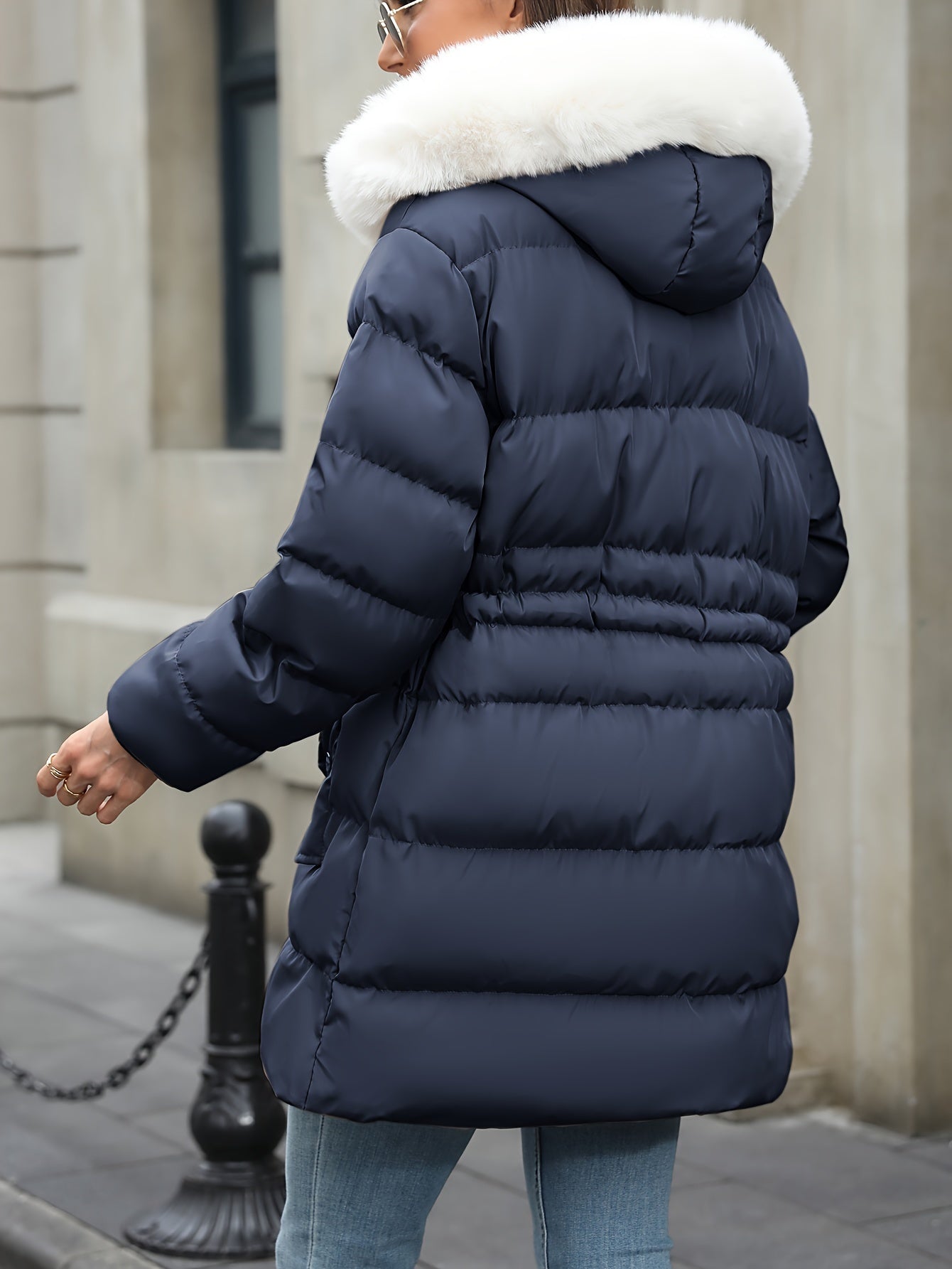 Gislaine | Doudoune Femme Zippée avec Capuche en Fourrure | Veste Hiver Chaude Matelassée