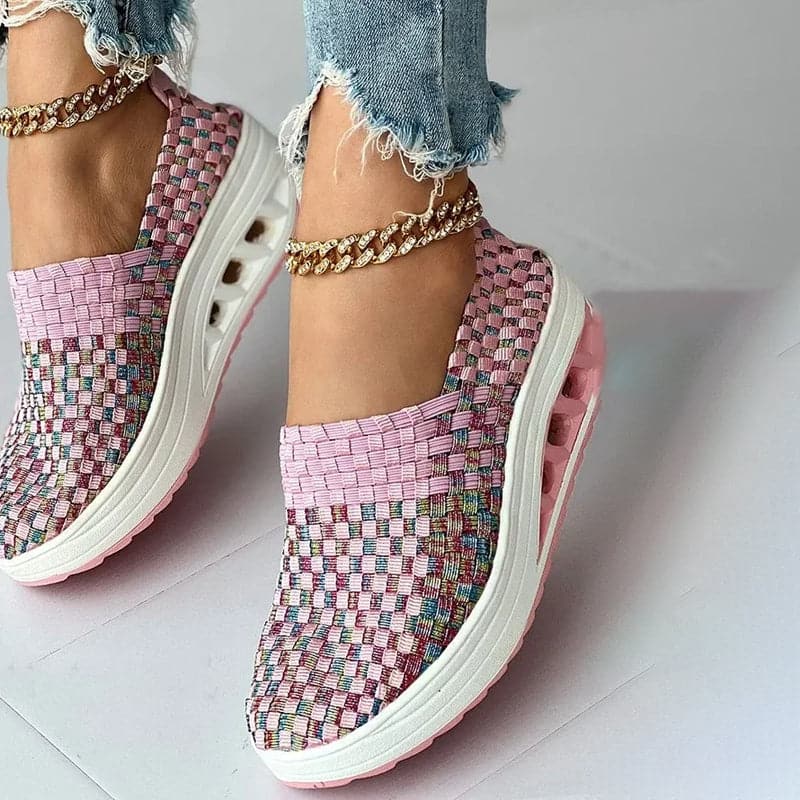 Thaïs | Baskets Orthopédiques Femme à Enfilage Facile avec Semelle Plateforme Inclinée et Tissu Tressé Multicolore