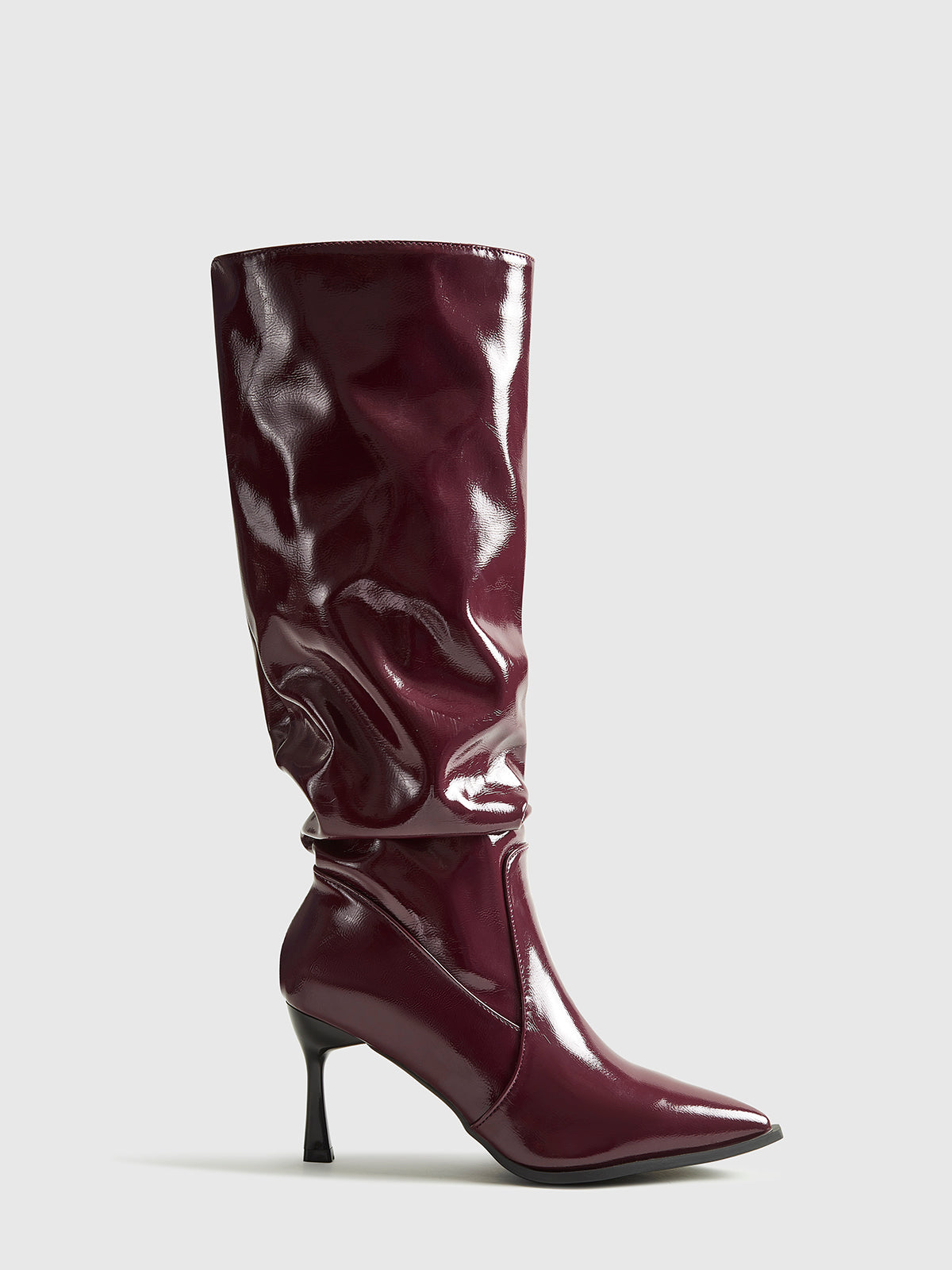 Vignette | Bottes Femme Bordeaux Brillantes à Talons Hauts, Bout Pointu et Coupe Genou
