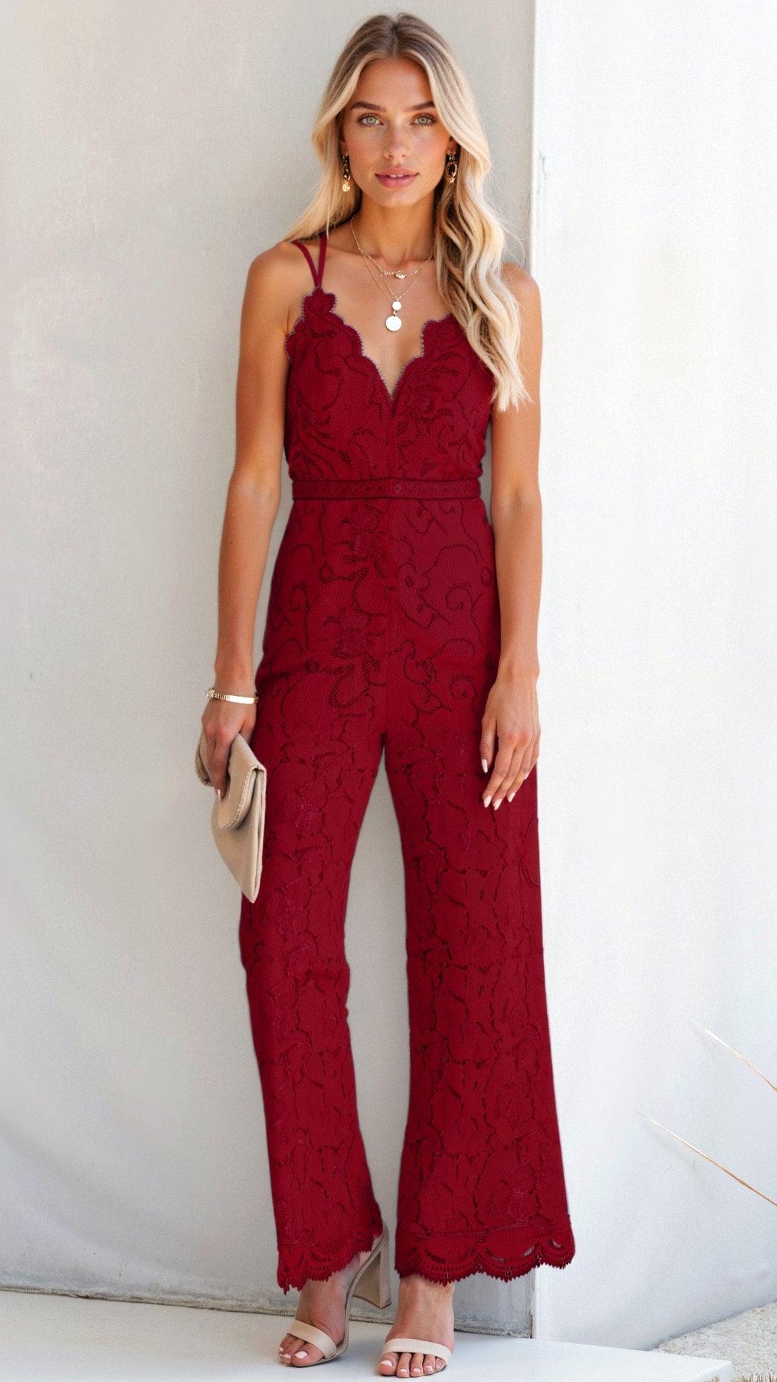 Zénaïs | Jumpsuit Femme Spaghetti Strap – Décolleté V Profond et Pantalon Évasé avec Dentelle Élégante