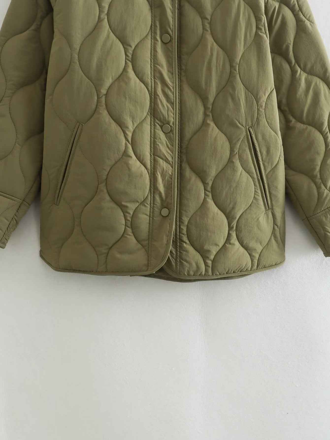 Charlotte | Veste Matelassée Femme Légère à Boutons, Coupe Ample Élégante
