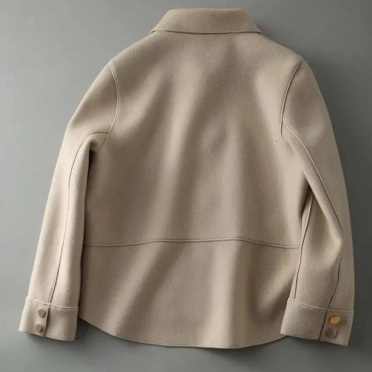 Virginie | Veste Femme Beige Élégante à Col Revers et Boutons, Style Chic et Polyvalent