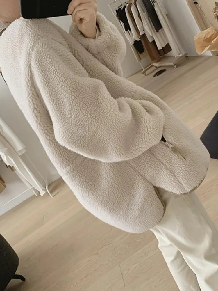 Yolande | Veste Femme Douillette Beige Boutonnée, Oversized Chic & Confortable