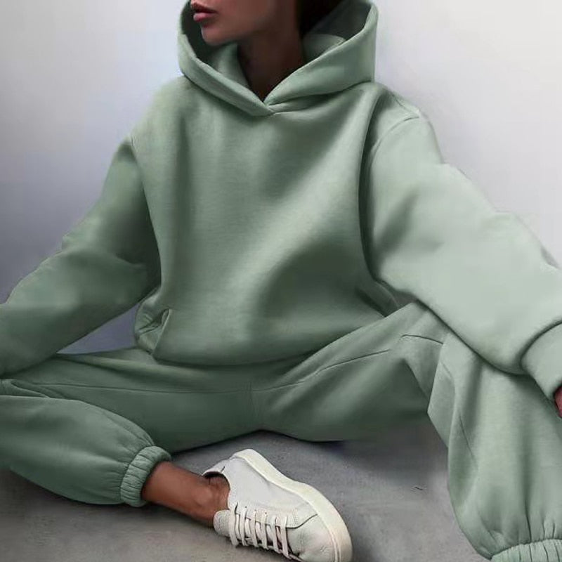 Carine | Ensemble Jogging Femme Loose Fit avec Sweat à Capuche et Pantalon Assorti