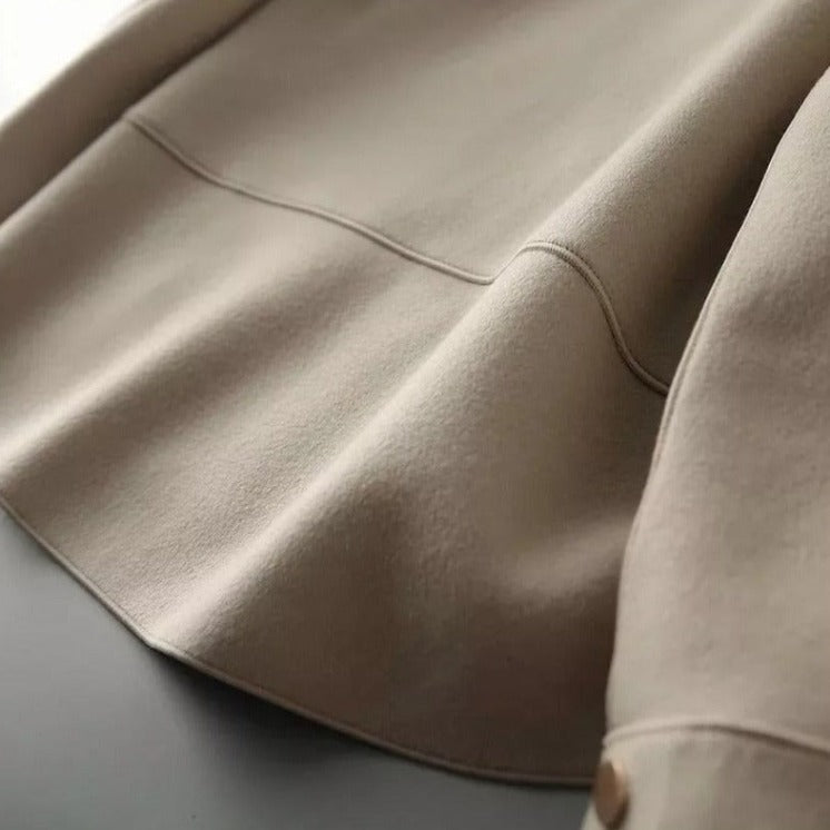 Virginie | Veste Femme Beige Élégante à Col Revers et Boutons, Style Chic et Polyvalent