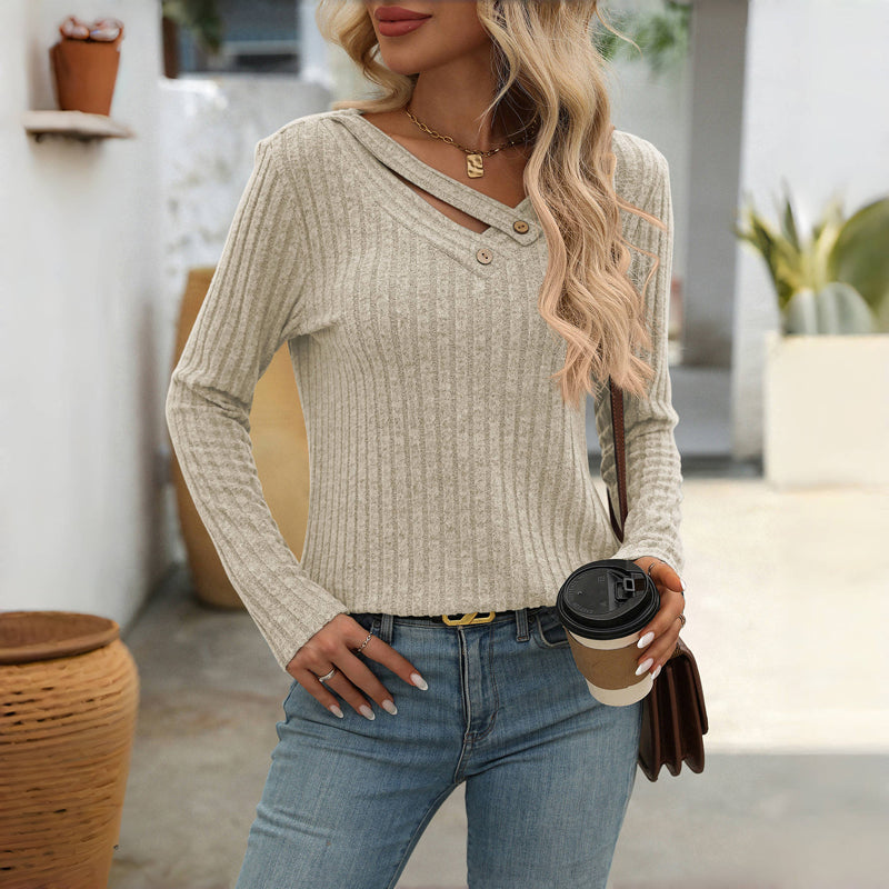 Eulalise | Pull élégant uni à col en V avec détails boutonnés pour femme