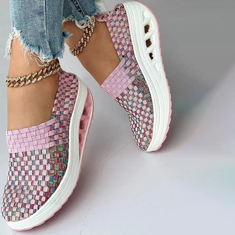 Thaïs | Baskets Orthopédiques Femme à Enfilage Facile avec Semelle Plateforme Inclinée et Tissu Tressé Multicolore