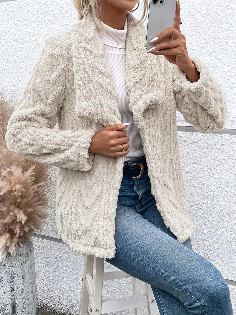 Sidonie | Veste Femme Blanche Élégante en Peluche Teddy Douce et Confortable