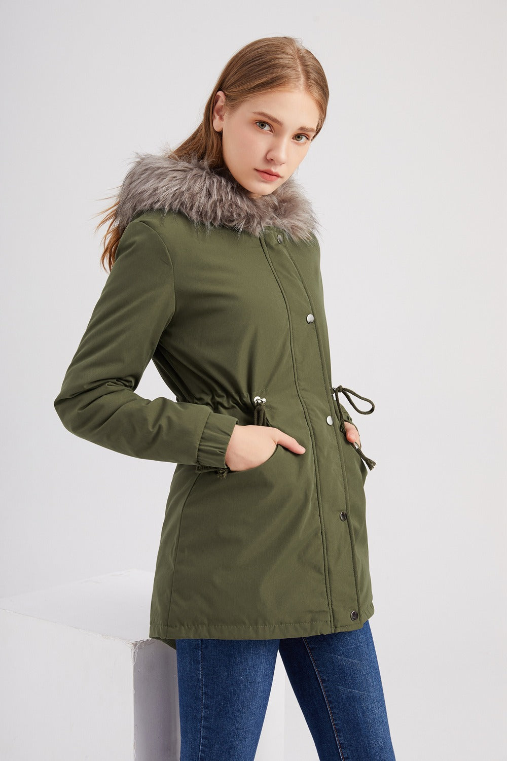 Geneviève | Parka Femme Imperméable avec Capuche et Taille Ajustable