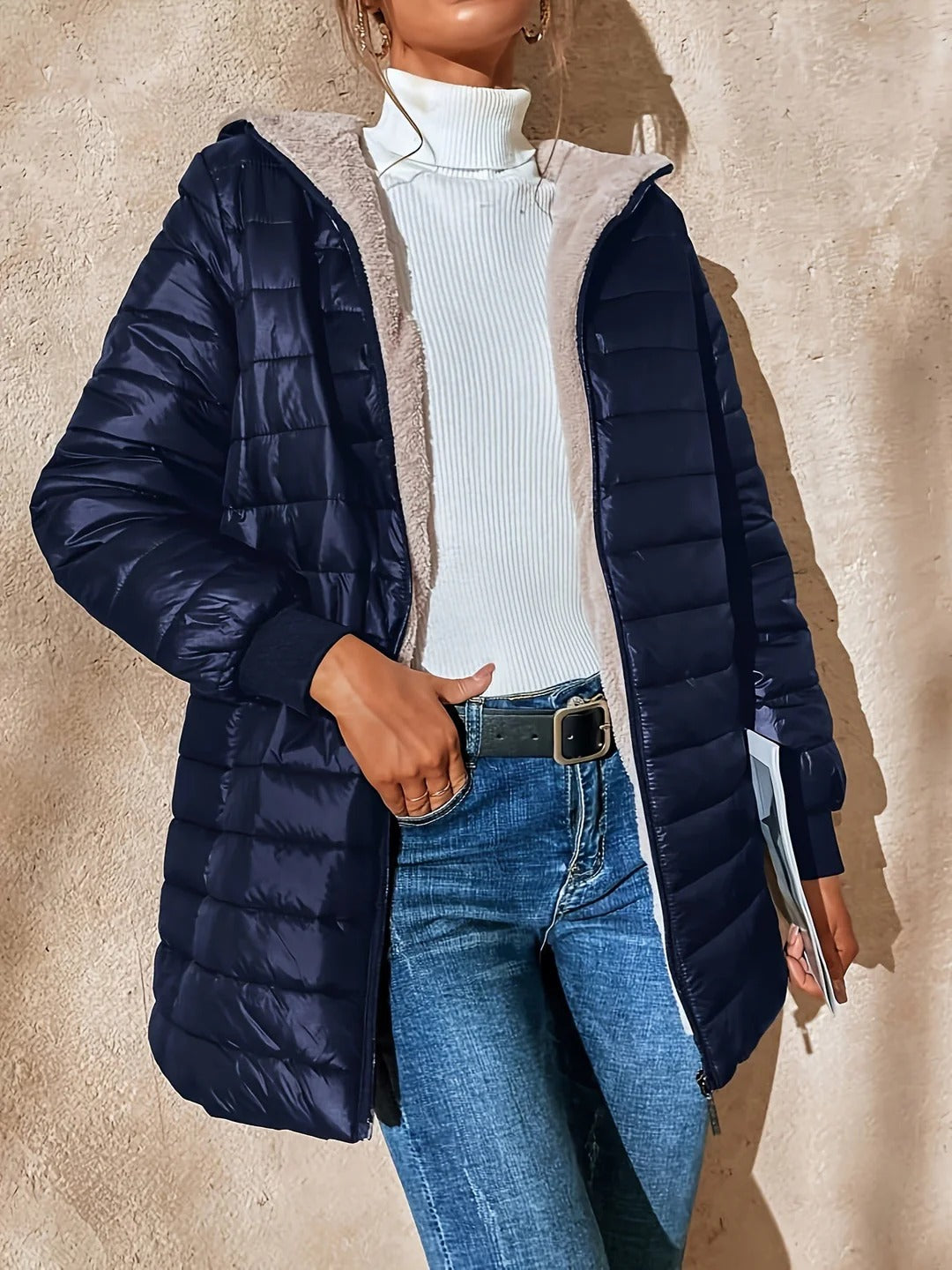 Léna | Manteau Long Femme Matelassé avec Doublure Polaire, Coupe Décontractée & Finitions Côtelées à Zip