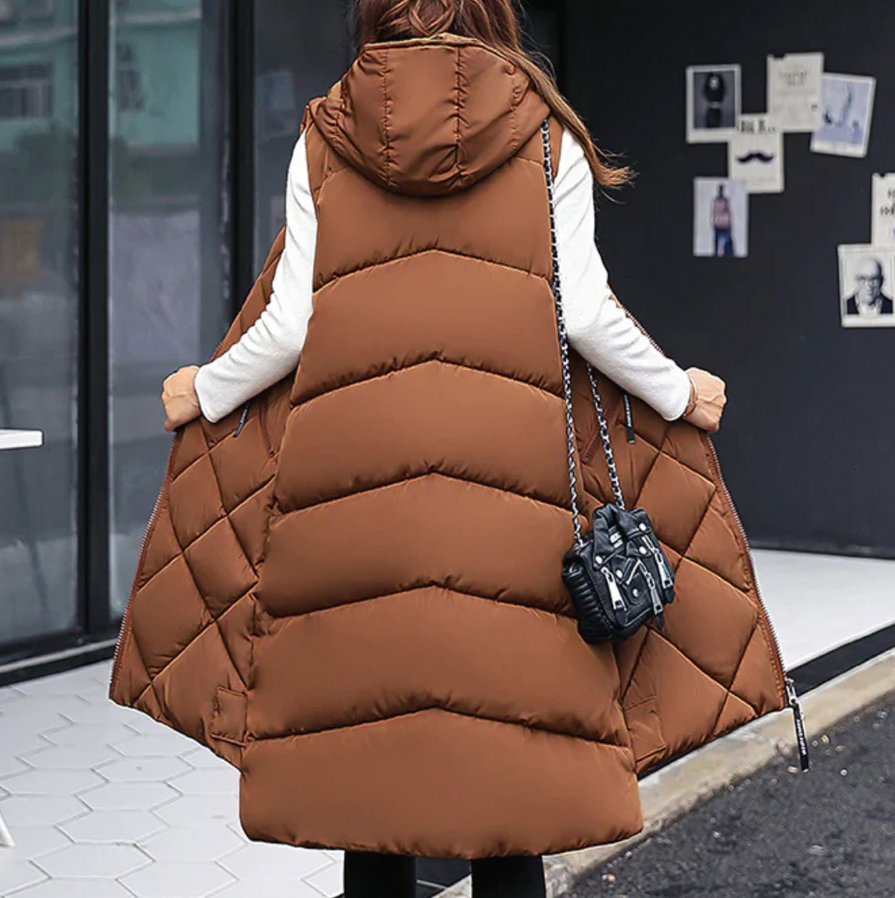 Béryl | Gilet Long Matelassé Femme avec Capuche et Fermeture Éclair