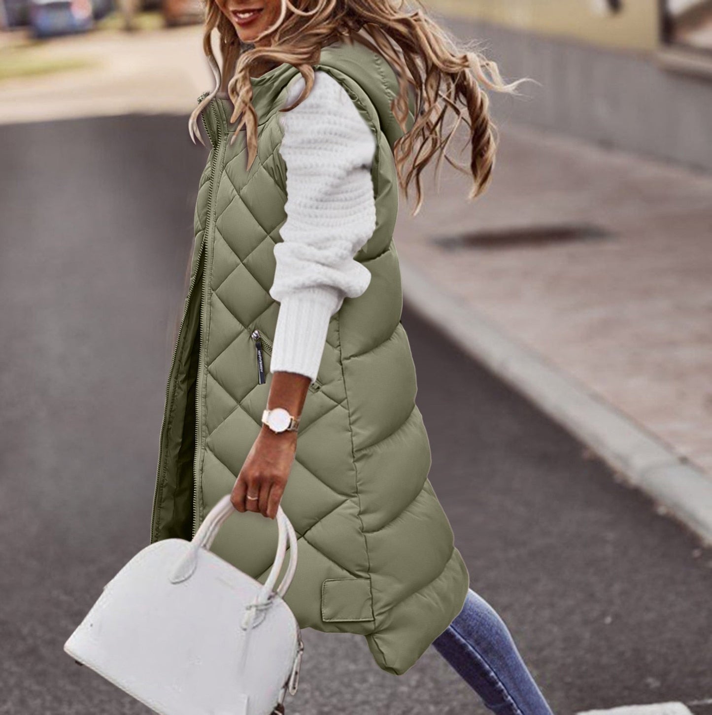 Béryl | Gilet Long Matelassé Femme avec Capuche et Fermeture Éclair