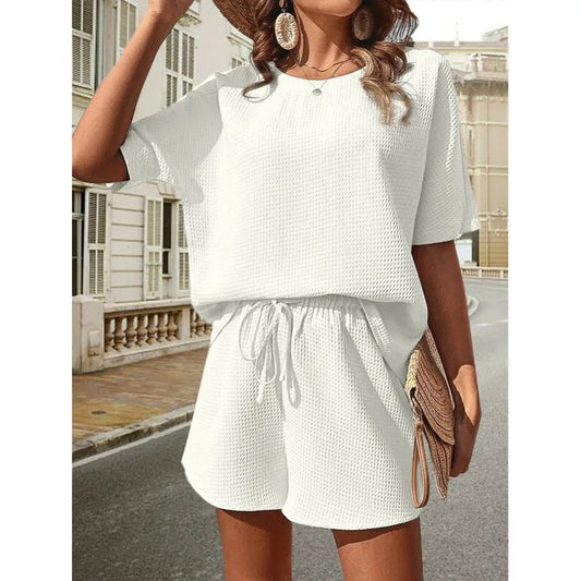 Esmée | Ensemble Estival Femme – T-shirt à Col Rond & Short Taille Élastique à Cordon