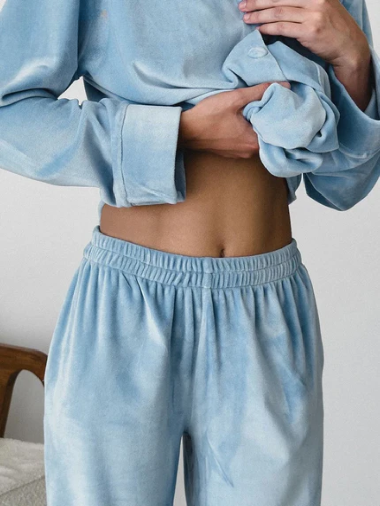 Marion | Pyjama Femme 2 Pièces Bleu avec Chemise Boutonnée et Pantalon Élégant