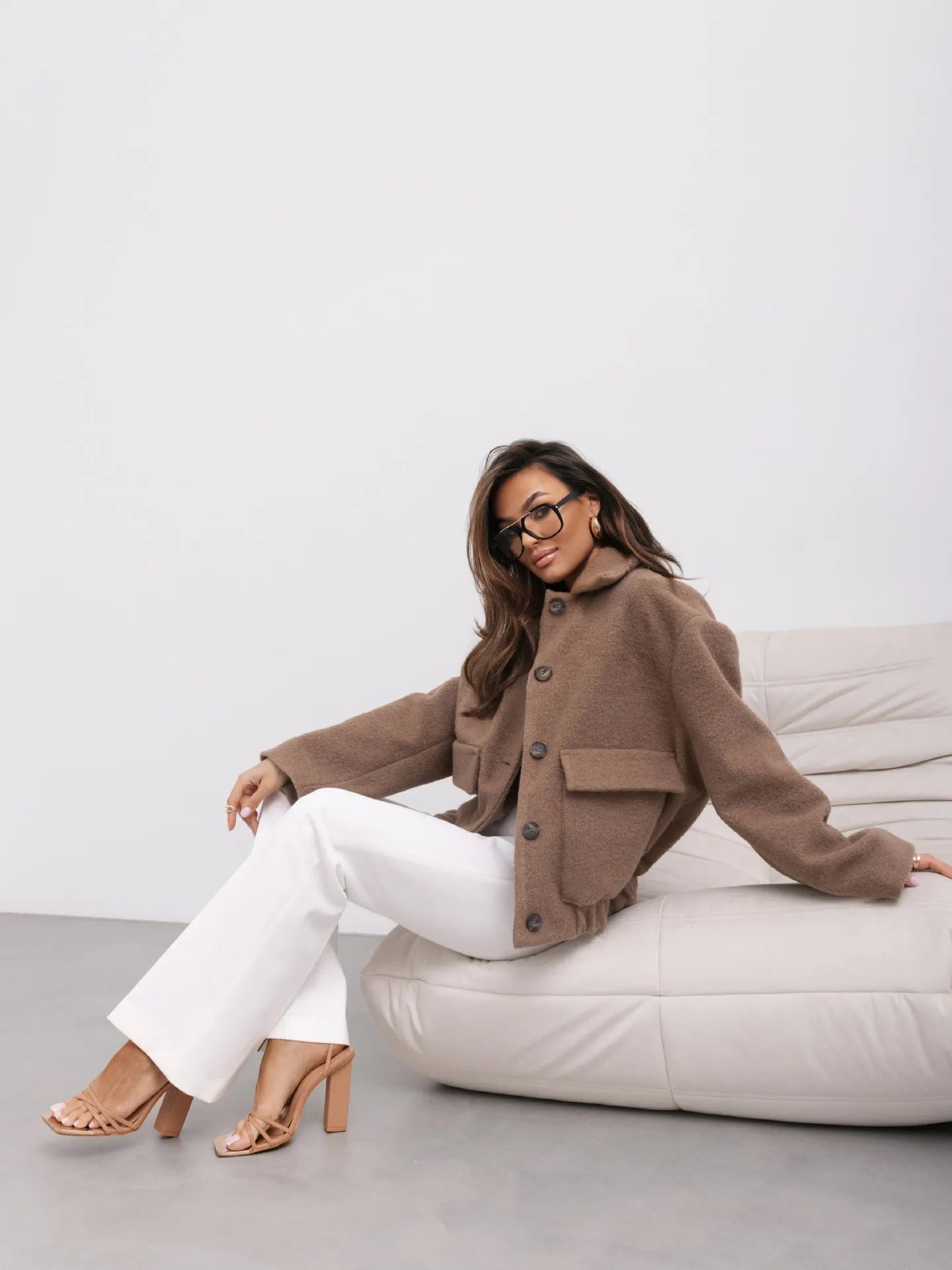 Short Jacket Femme | Veste Courte en Tissu Doux avec Grandes Poches