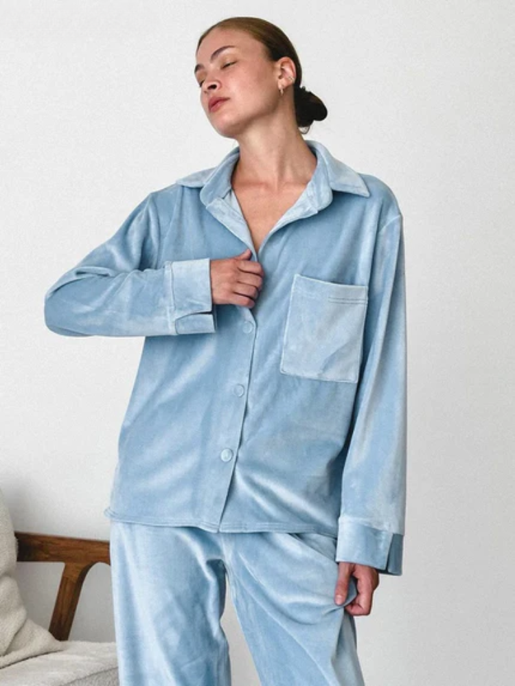 Marion | Pyjama Femme 2 Pièces Bleu avec Chemise Boutonnée et Pantalon Élégant