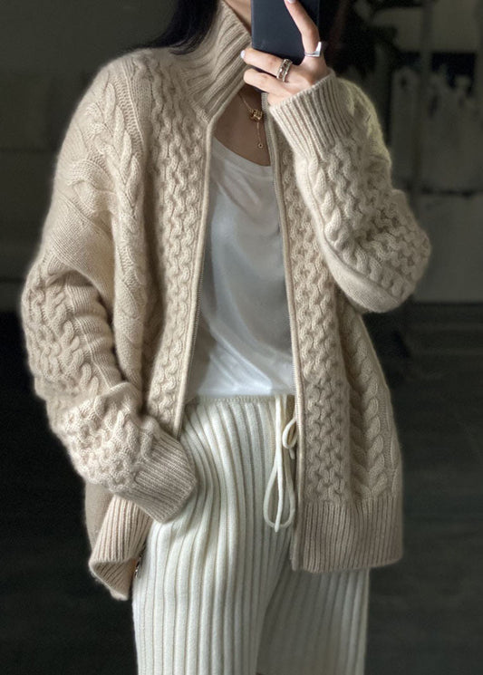 Cardigan Femme à Col Montant et Fermeture Éclair | Chaleur Moderne pour les Jours Froids