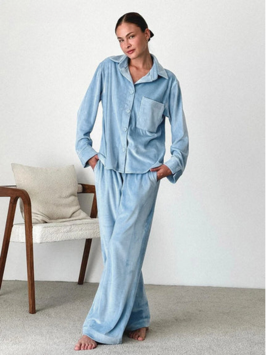 Marion | Pyjama Femme 2 Pièces Bleu avec Chemise Boutonnée et Pantalon Élégant