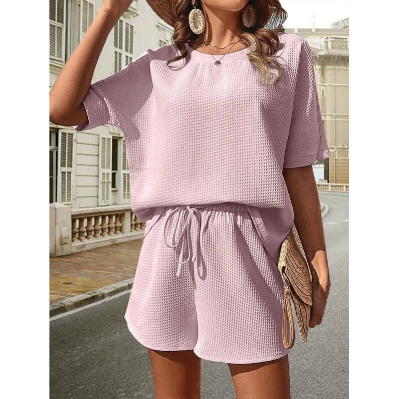 Esmée | Ensemble Estival Femme – T-shirt à Col Rond & Short Taille Élastique à Cordon
