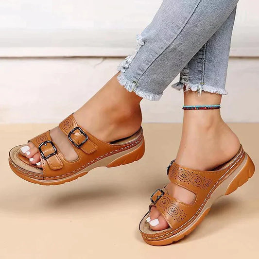 Arlette | Sandales Compensées Élégantes pour Femme – Ouvertes, Confort et Design Antidérapant, Boucles Réglables