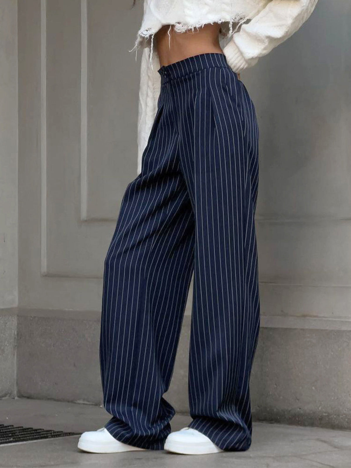 Pantalon à plis rayé pour femme – Chic, Confortable & Facile à Assortir