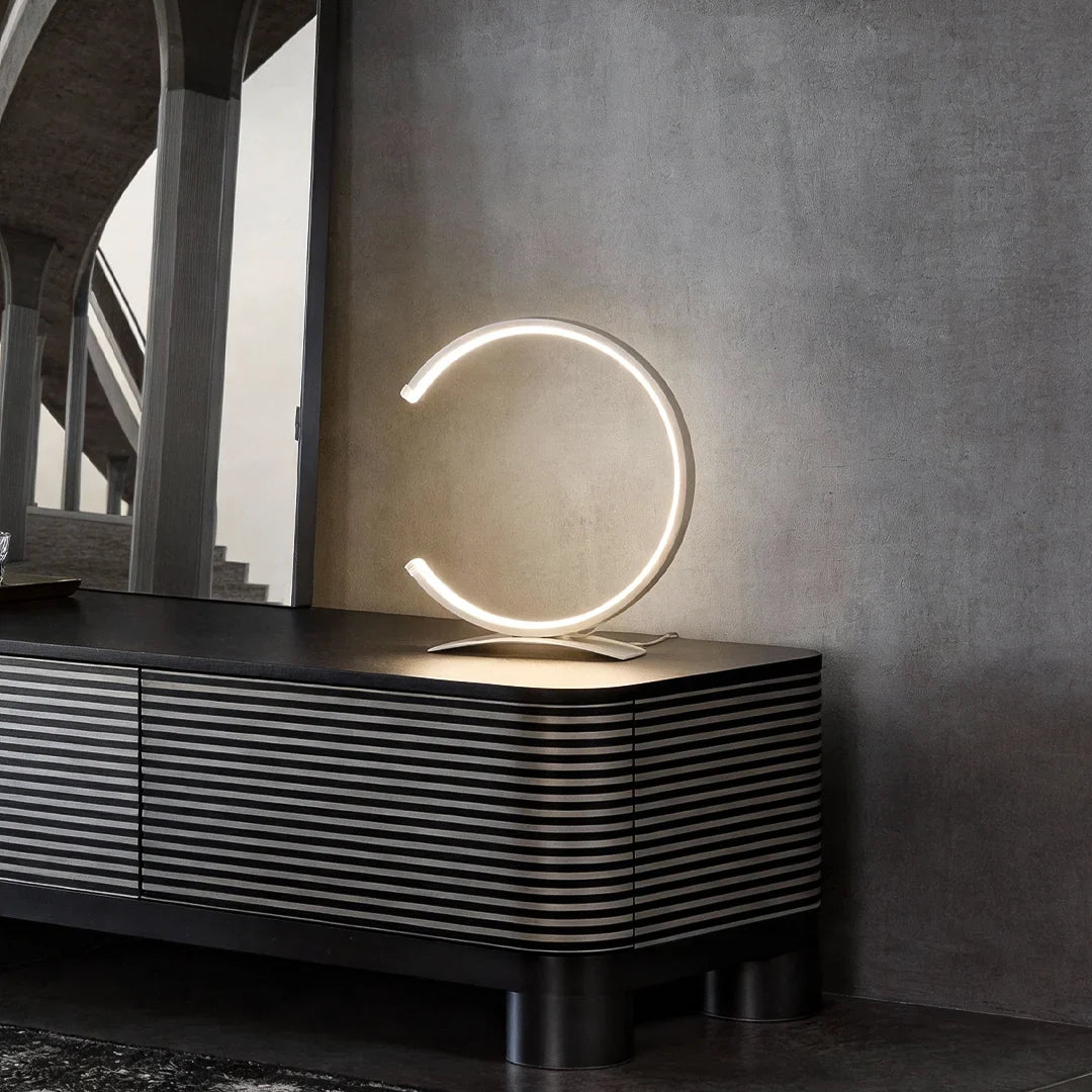 LumiCove™ | C-förmige LED-Tischlampe mit Touch-Steuerung und 3 Lichtfarben