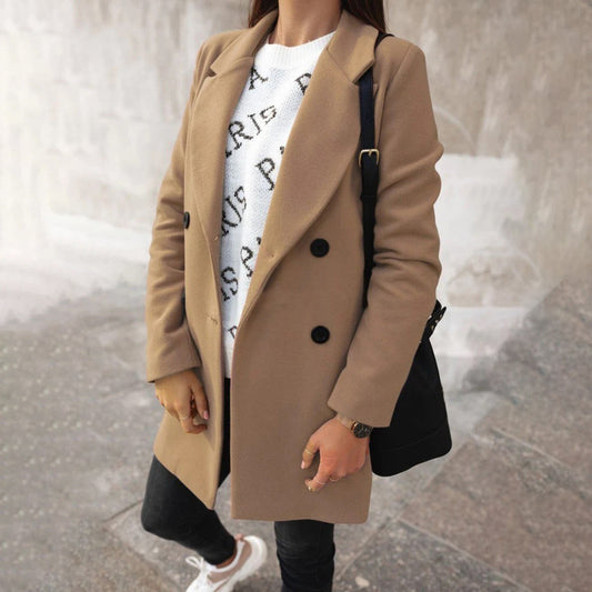 Basilea | Manteau Long Femme Double Boutonnage à Col Classique Élégant