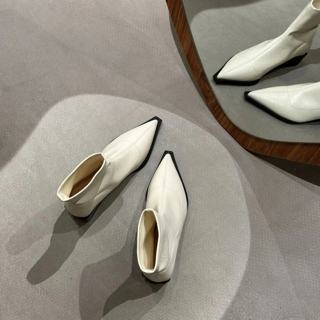 Bottines Femme à Bout Pointu | Élégance et Confort au Quotidien