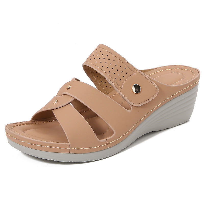 Énora | Sandales Compensées Femme Ouvertes Slip-On Bride Cloutée Semelle Coussinée Confort
