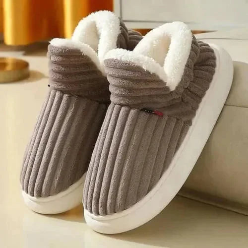 Mireille | Chaussons Femme Hiver Intérieur avec Doublure Peluche Douce & Semelle Antidérapante