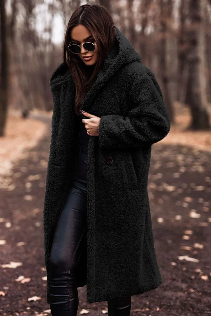 Carmeline | Manteau long femme en peluche avec capuche, confortable et chaud