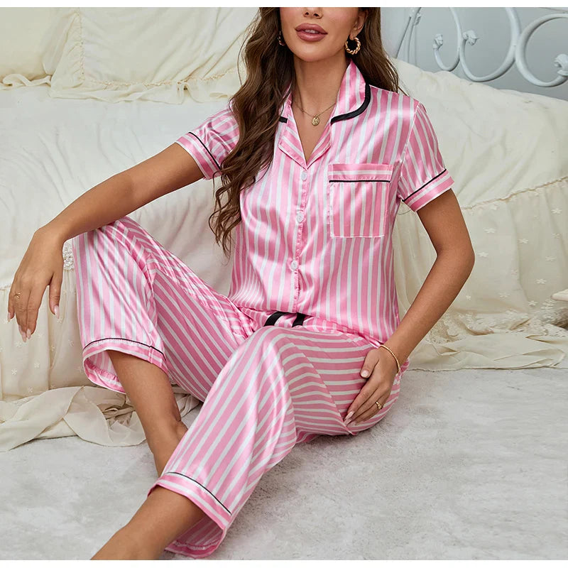 Marine | Pyjama Femme 2 Pièces Rose avec Chemise Rayée et Pantalon Confortable