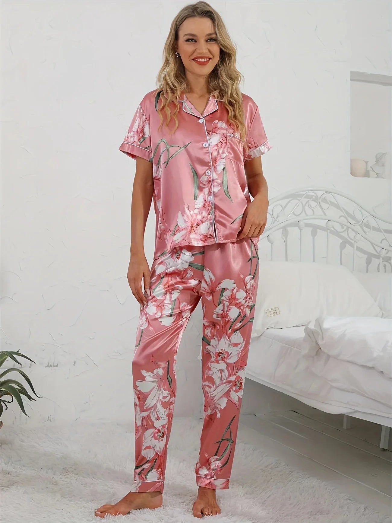 Marianne | Pyjama Femme 2 Pièces Rose avec Chemise Imprimé Floral et Pantalon Confortable