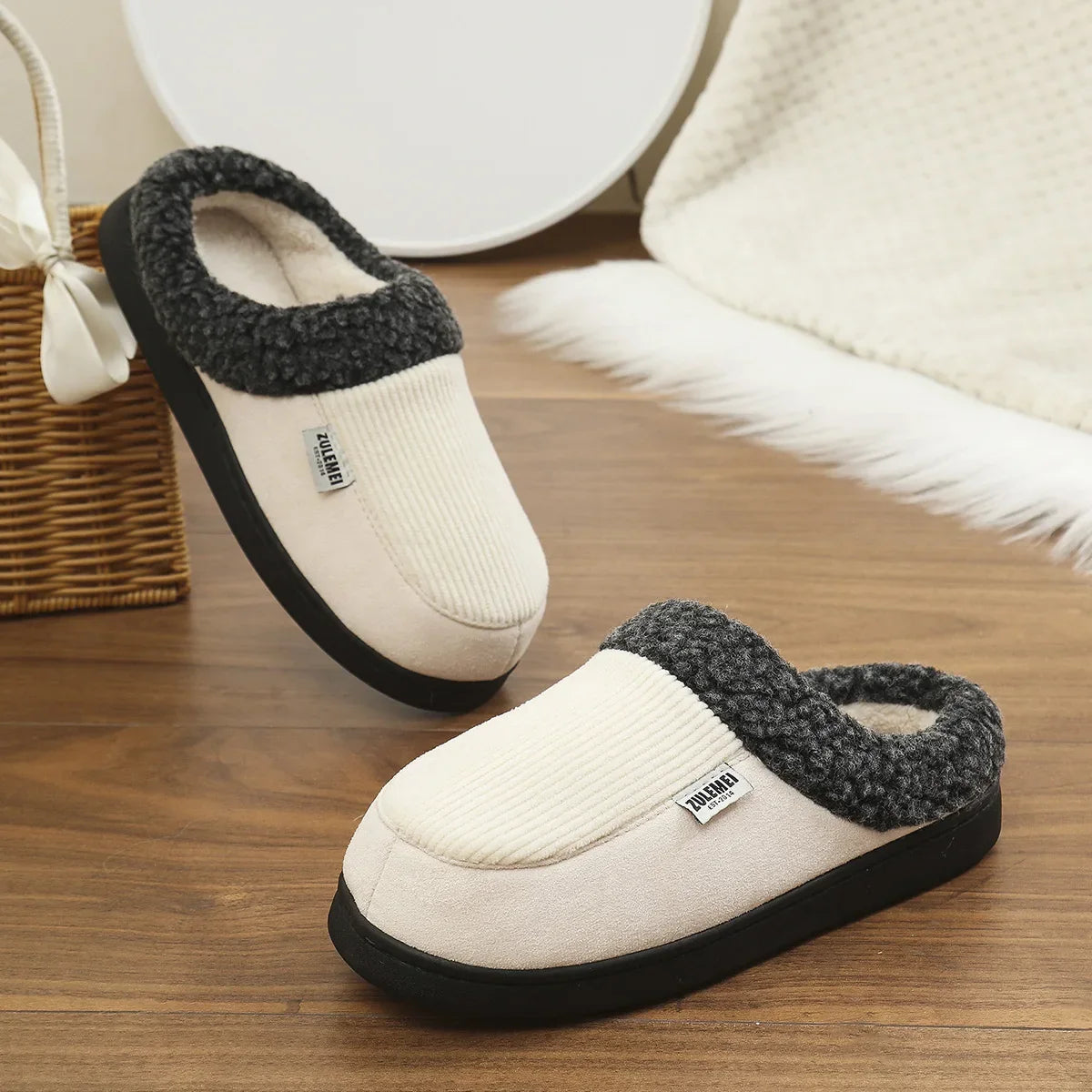 Bridgerton | Chaussons Unisexes Intérieur à Mémoire de Forme, Doublure Douce & Semelle Antidérapante
