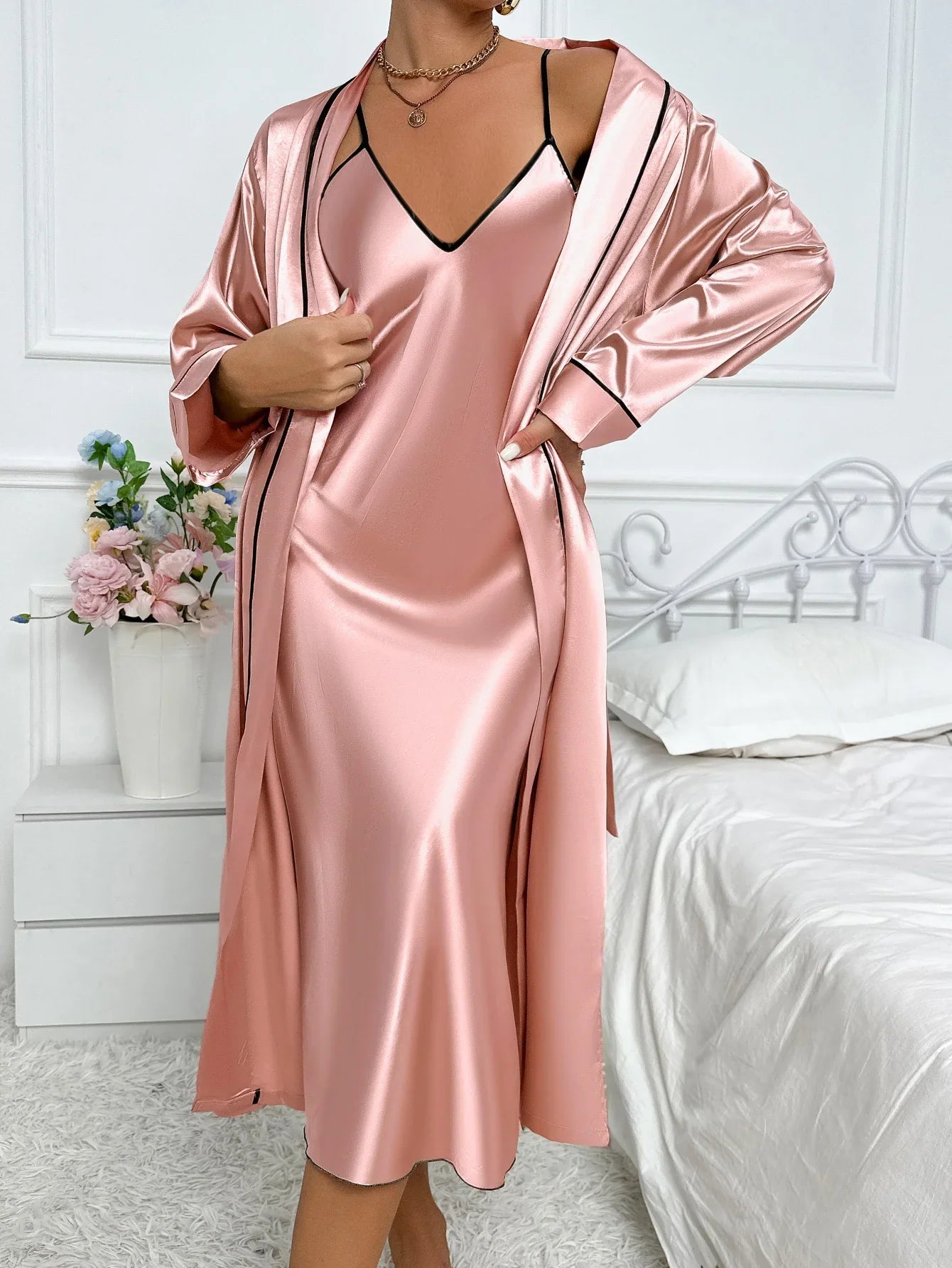 Marielle | Pyjama Femme 2 Pièces avec Robe Longue Manche et Nuisette Décolleté V Élégante