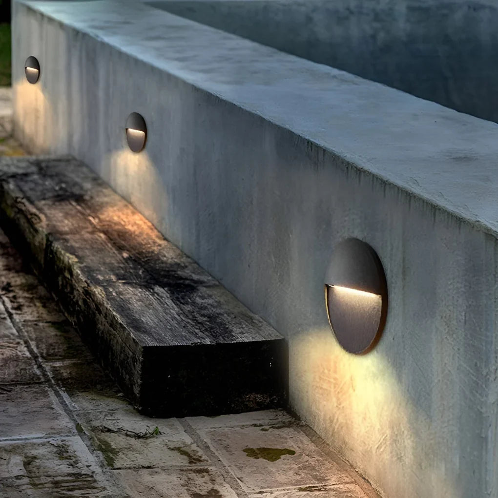 StairGlow™ | Runde LED-Treppenleuchte aus Aluminium mit warmweißem Licht
