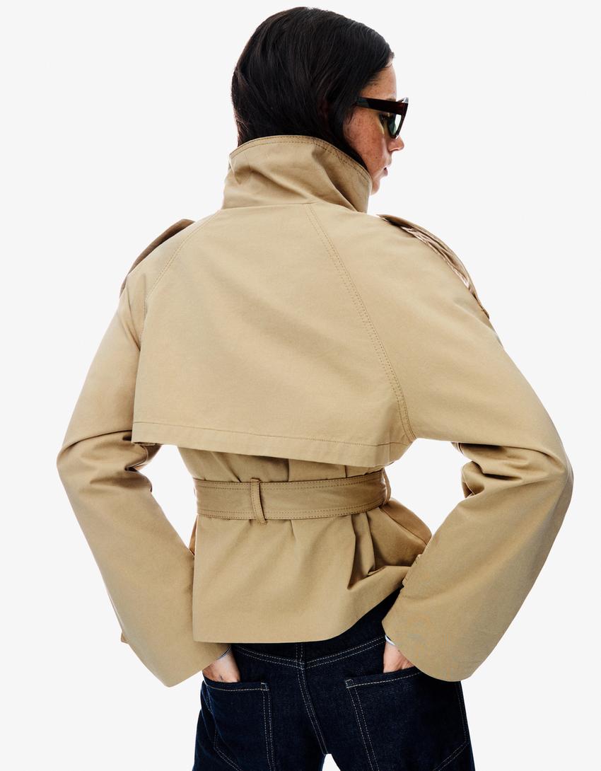 Trench Court Femme avec Ceinture Taille pour Look Urbain Élégant