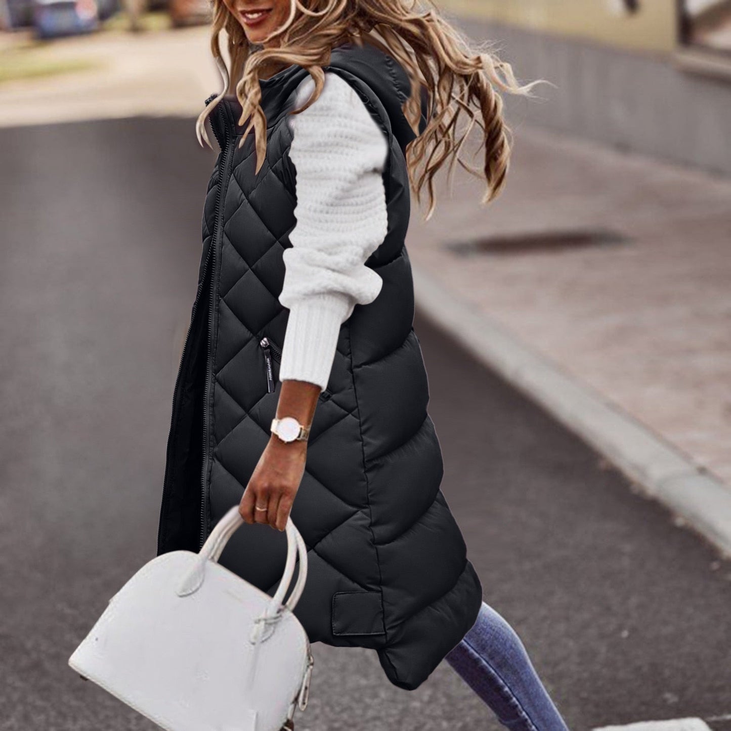 Béryl | Gilet Long Matelassé Femme avec Capuche et Fermeture Éclair