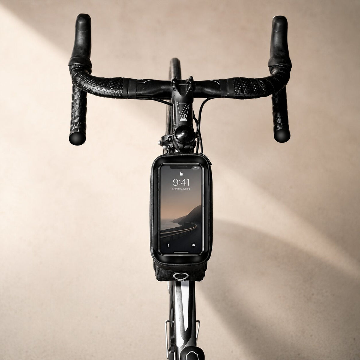 VeloraRide™ | Fahrradtasche mit Handyhalterung und Touchscreen-Fenster